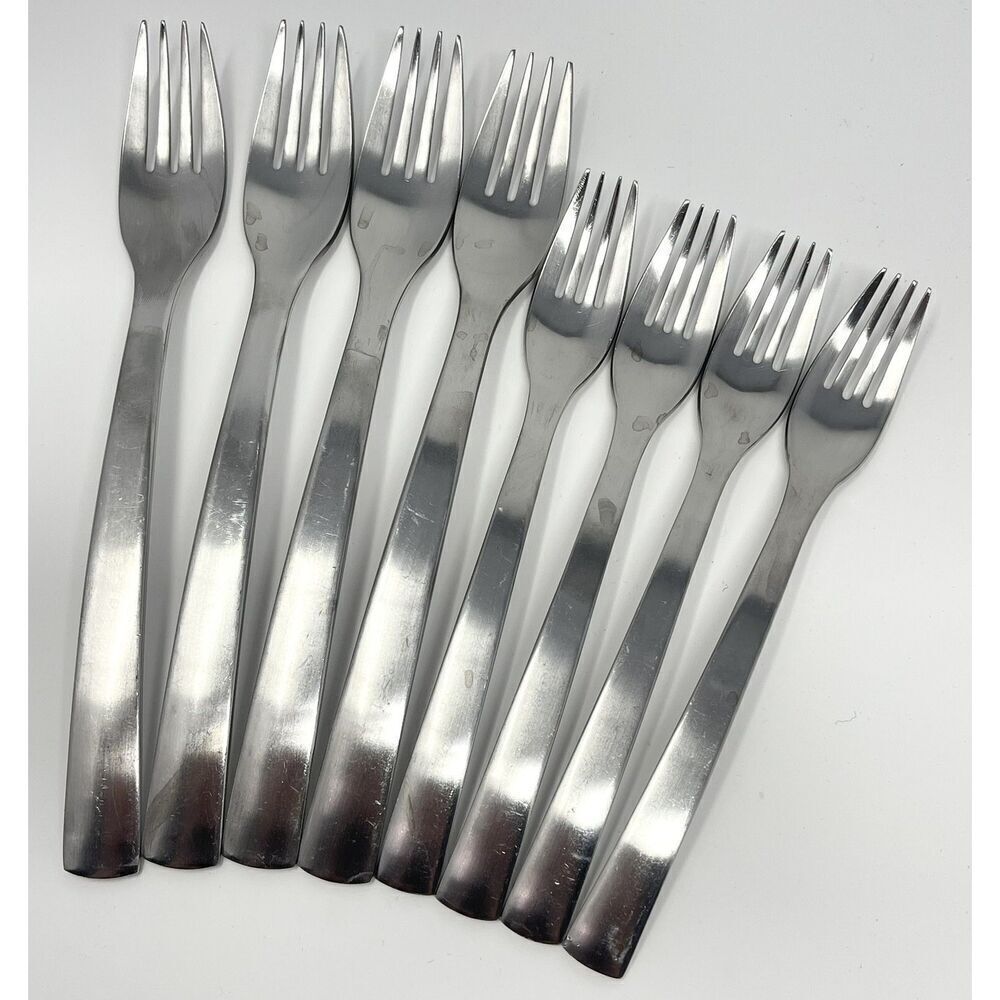 8 Gourmet Settings PARK CARRY ON MATTE Stainless 4 Dinner 8” 4 Salad 7” Forks
